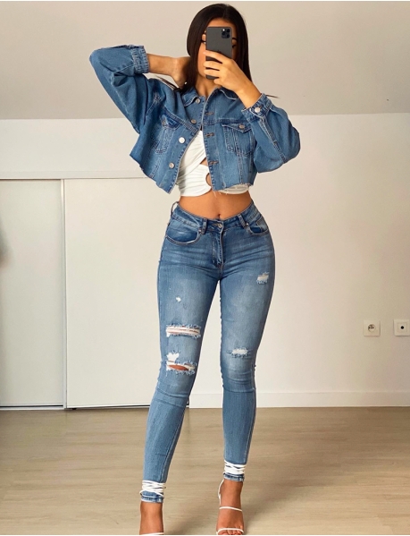 Ripped High Waisted Jeans