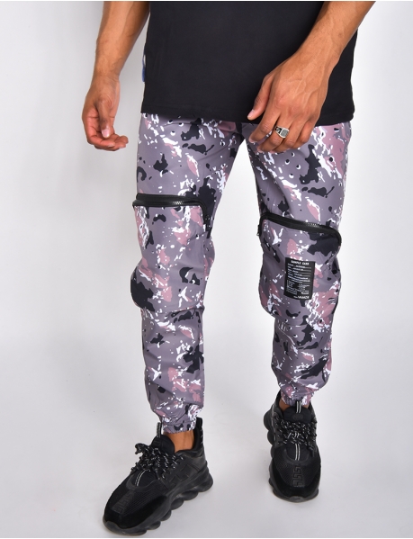 Camouflage cargo trousers