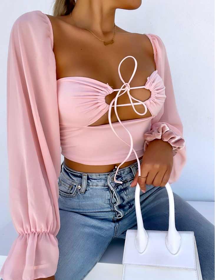 Tie crop-top with puff sleeves