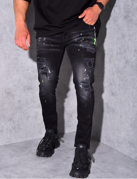 Jeans destroy à tâches de peinture