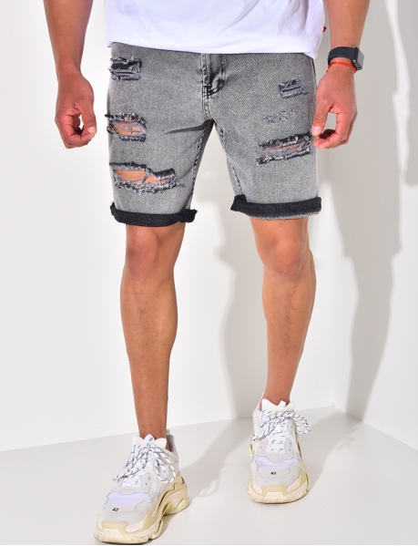 Shorts in Destroyed-Optik