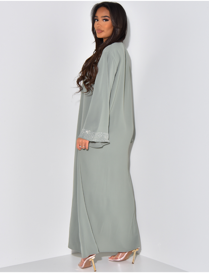 Abaya fluide à strass sur les bordures