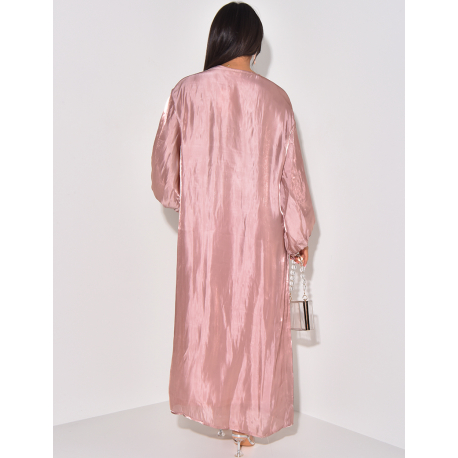 Loose-fitting abaya in iridescent fabric