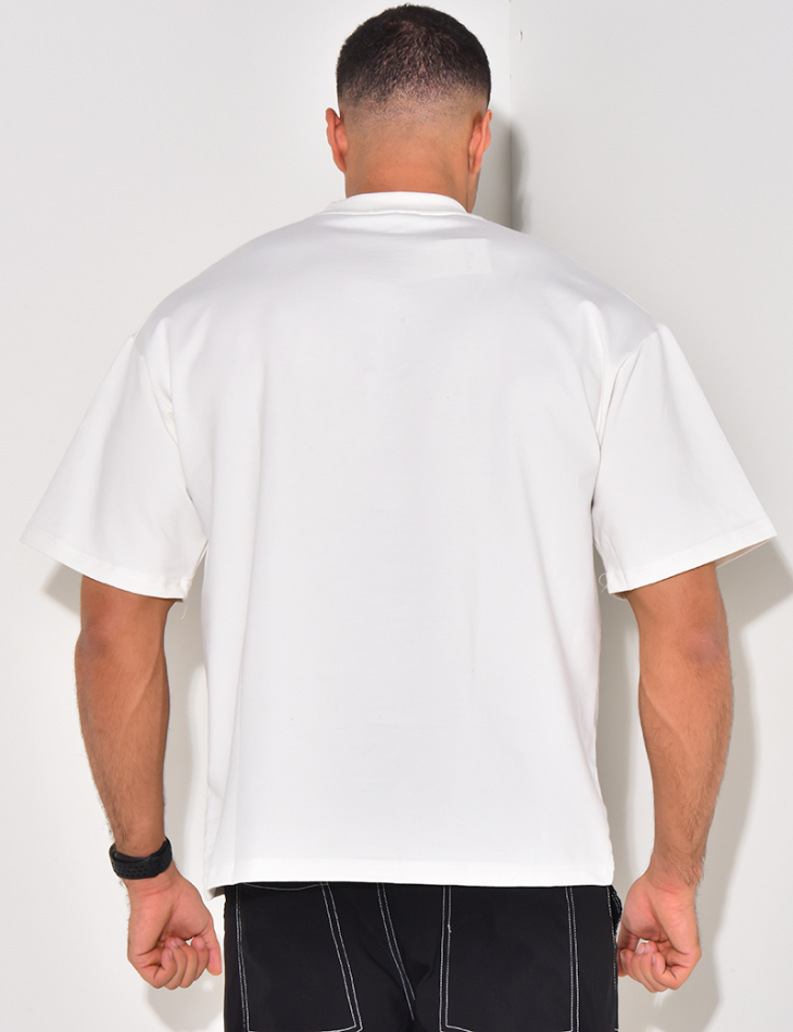 T-shirt with rich collar writing