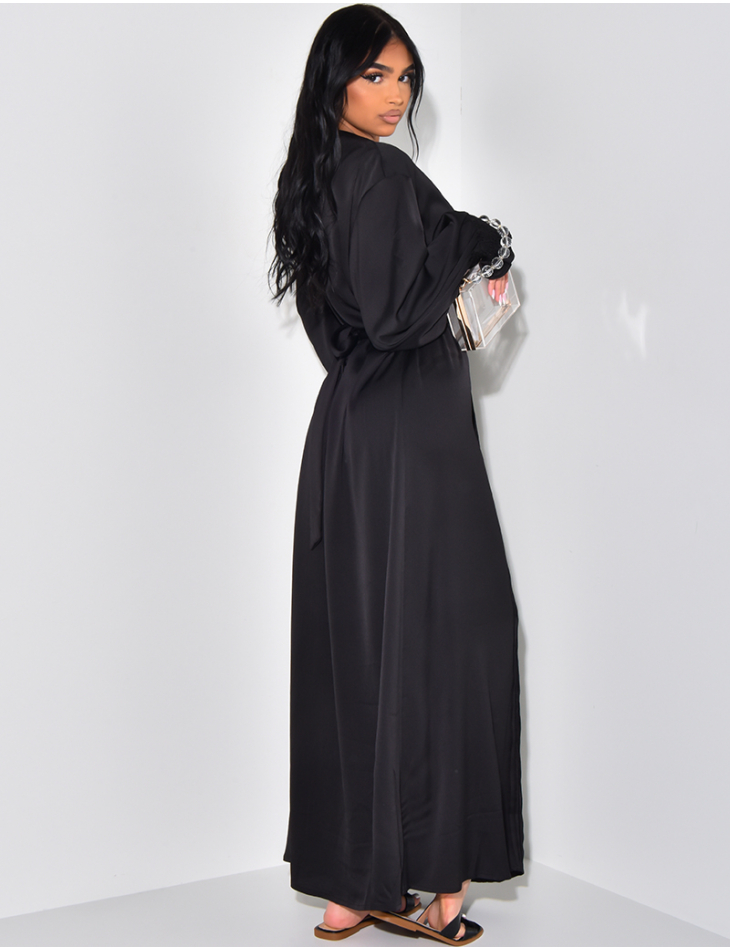 Satin abaya with pleated effect and tie fastening