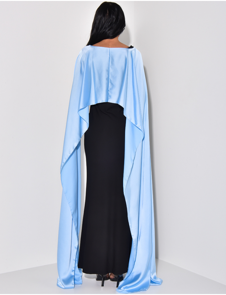 Long dress with contrasting satin veil