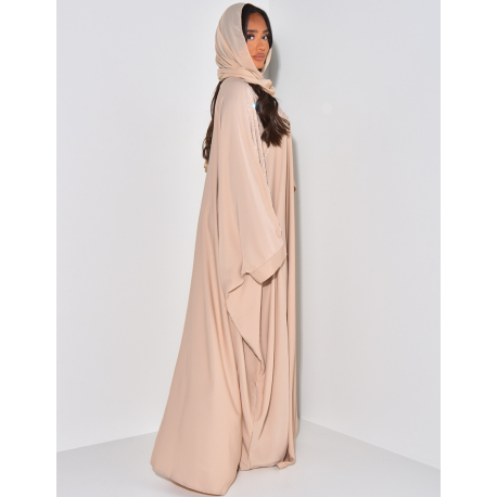 Loose-fitting abaya in iridescent fabric