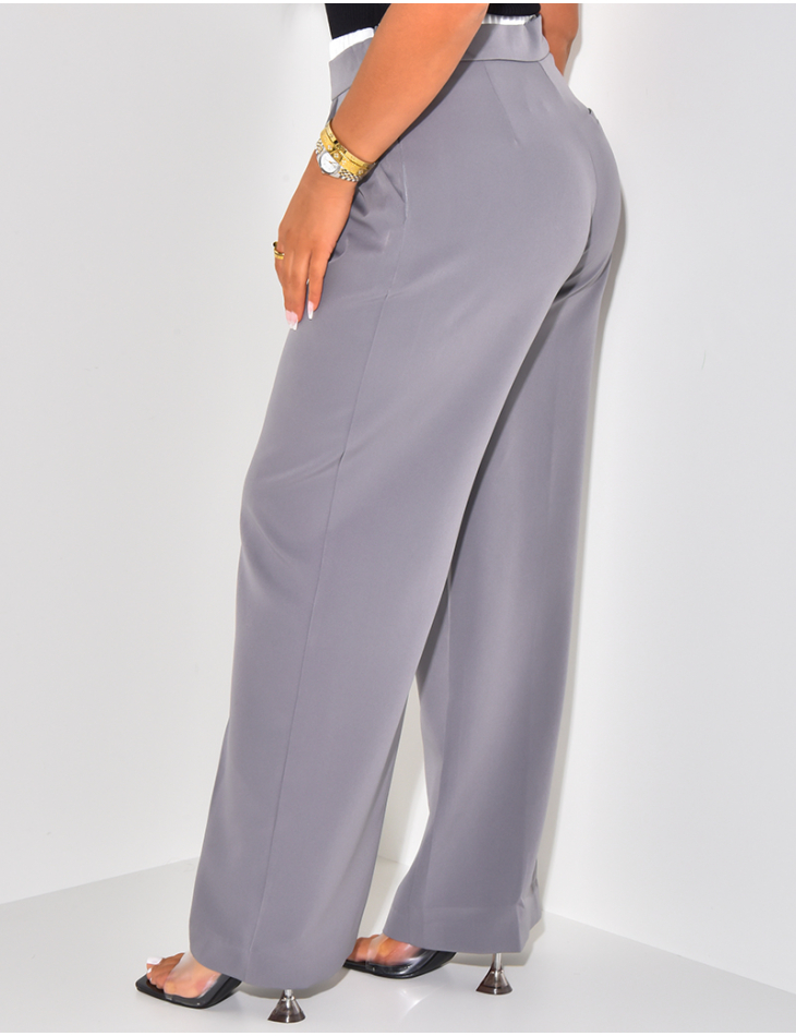 Straight-leg trousers with satin turn-ups