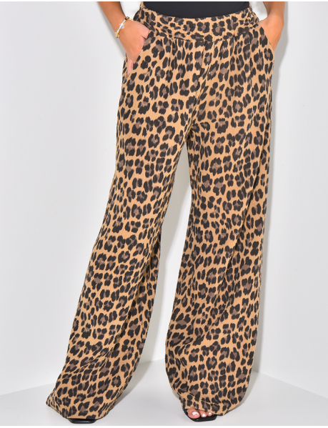 Cotton gauze trousers with leopard print